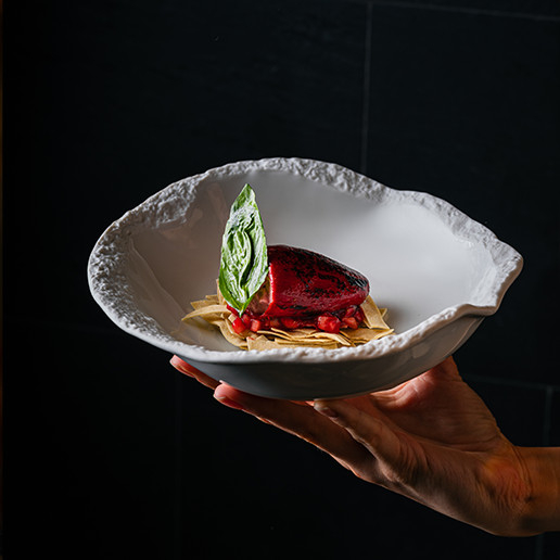 Surprising dessert for a unique marriage proposal at Dans le Noir ? restaurant